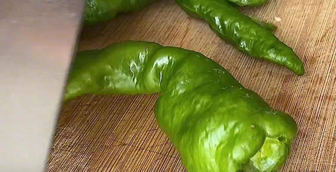 阅湾在线-广谈大湾网-珠海美食群-深圳美食群-广州美食- 炒辣椒