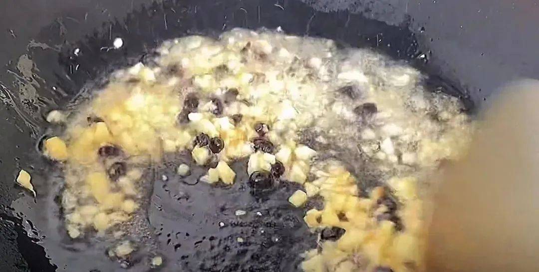 阅湾在线-广谈大湾网-珠海美食群-深圳美食群-广州美食- 炒辣椒