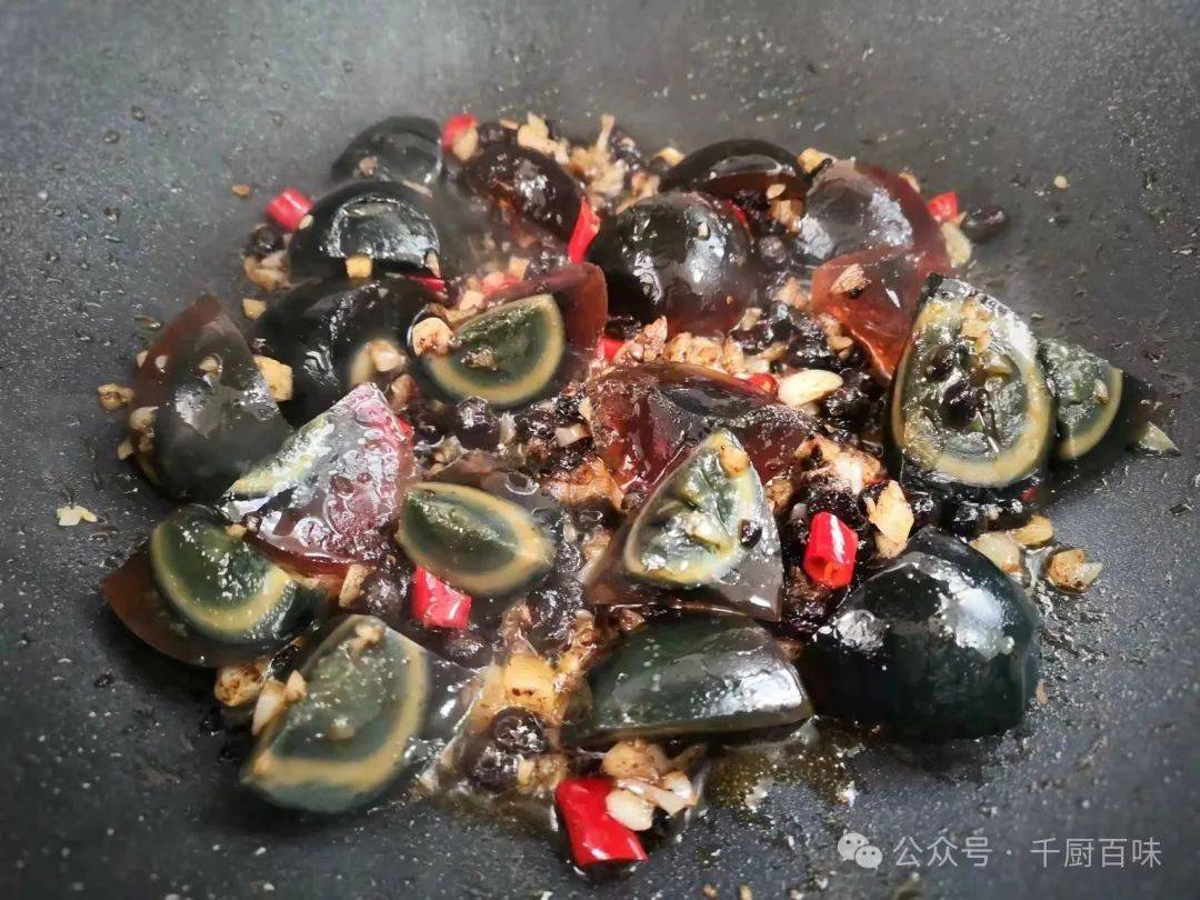 阅湾在线-广谈大湾网-珠海美食群-深圳美食群-广州美食-辣椒炒皮蛋